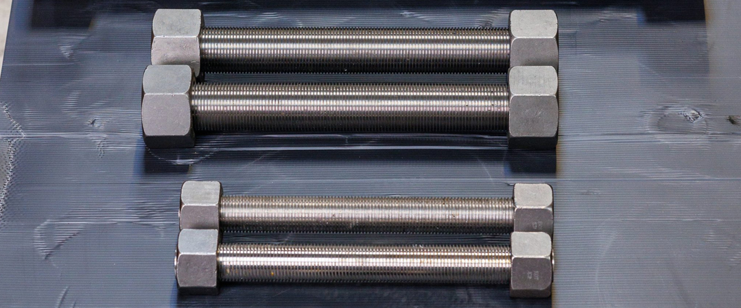 Stainless Steel 904L Stud Bolts